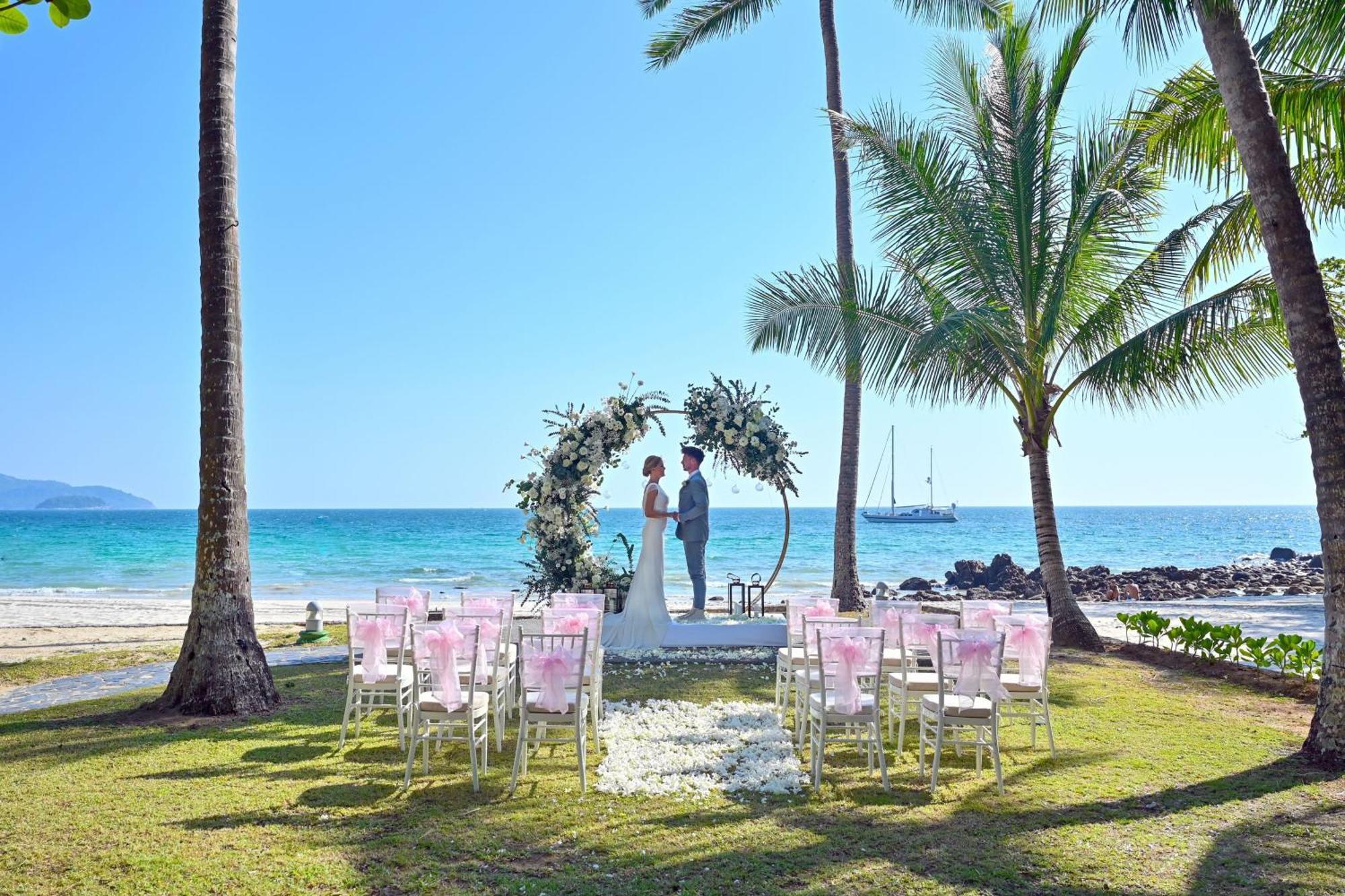 Le Meridien Phuket Resort 5*