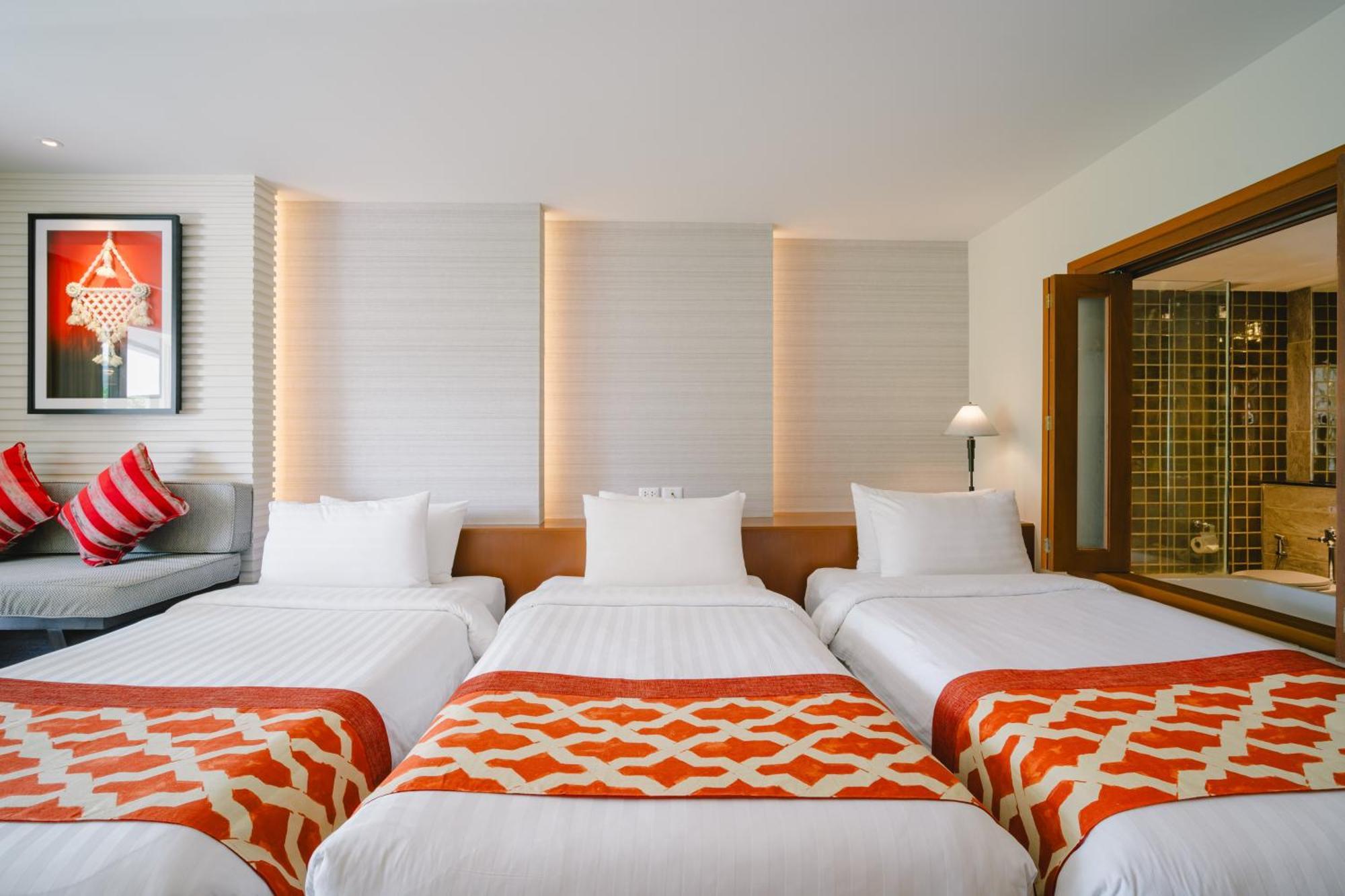 Hotel The Royal Paradise & - Sha Extra 4*