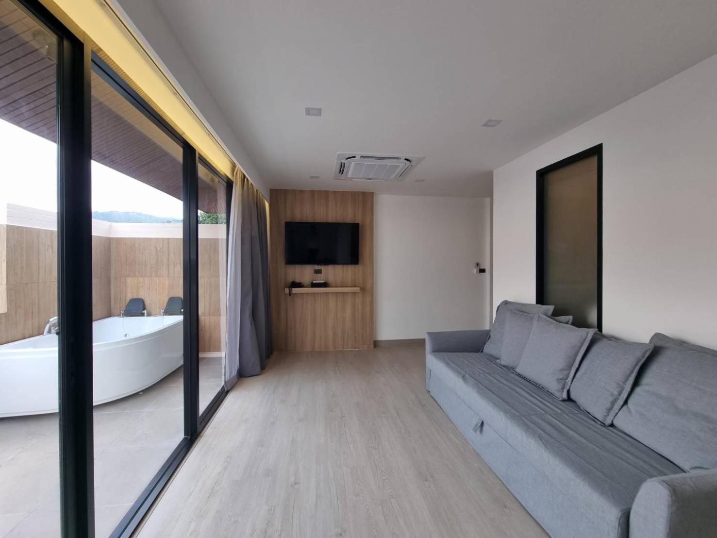 Coconut Village Phuket - Sha Extra 4* Patong