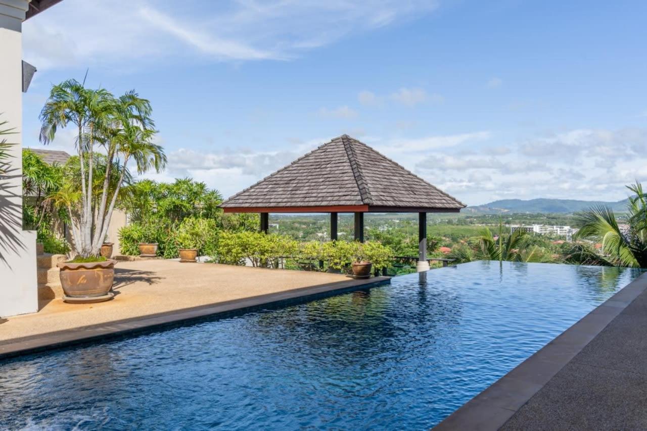 Epic Mountain View 3 Bedroom Pool 2 Mins To The Villa *