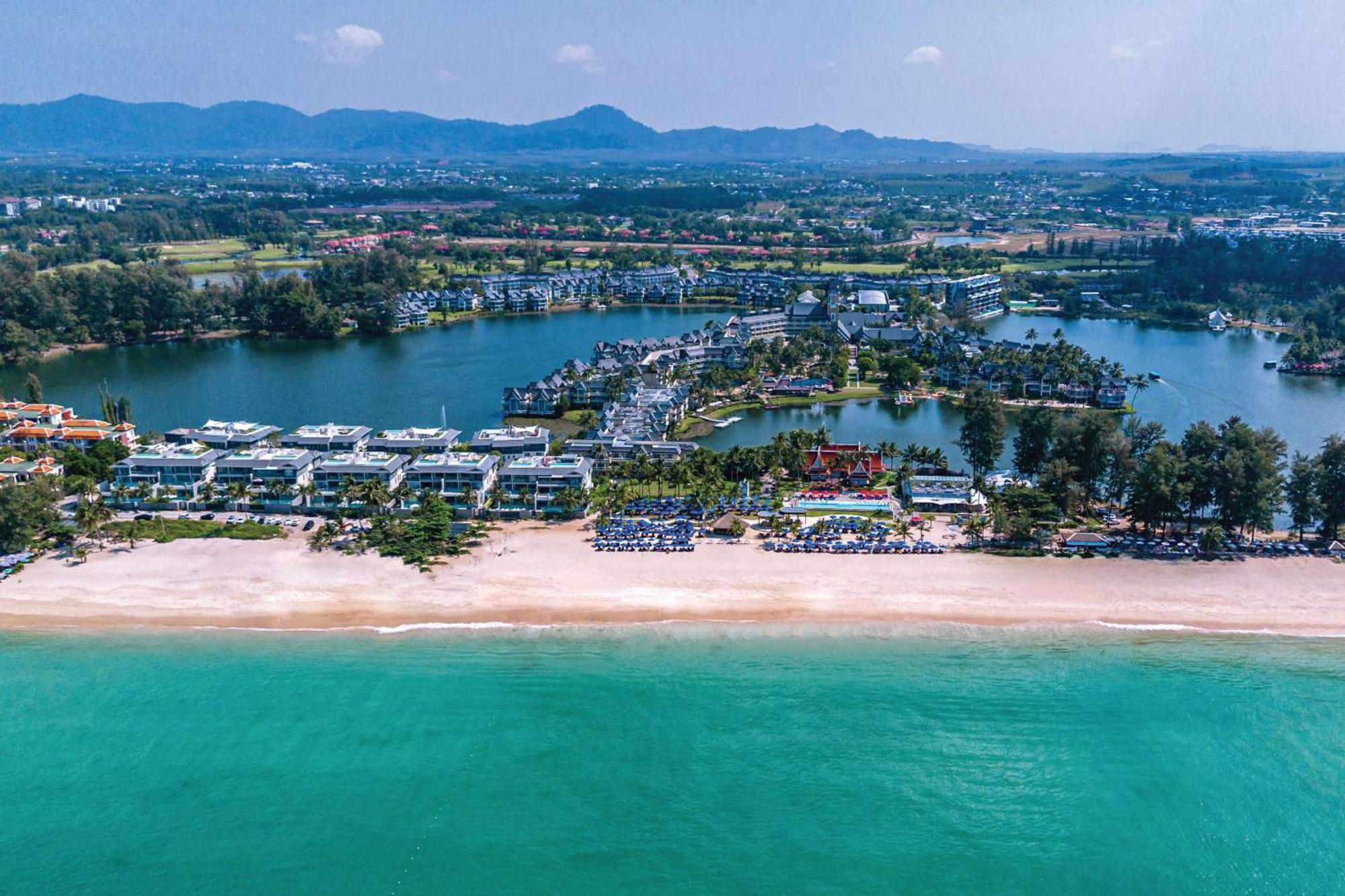 Resort Angsana Laguna Phuket 5*