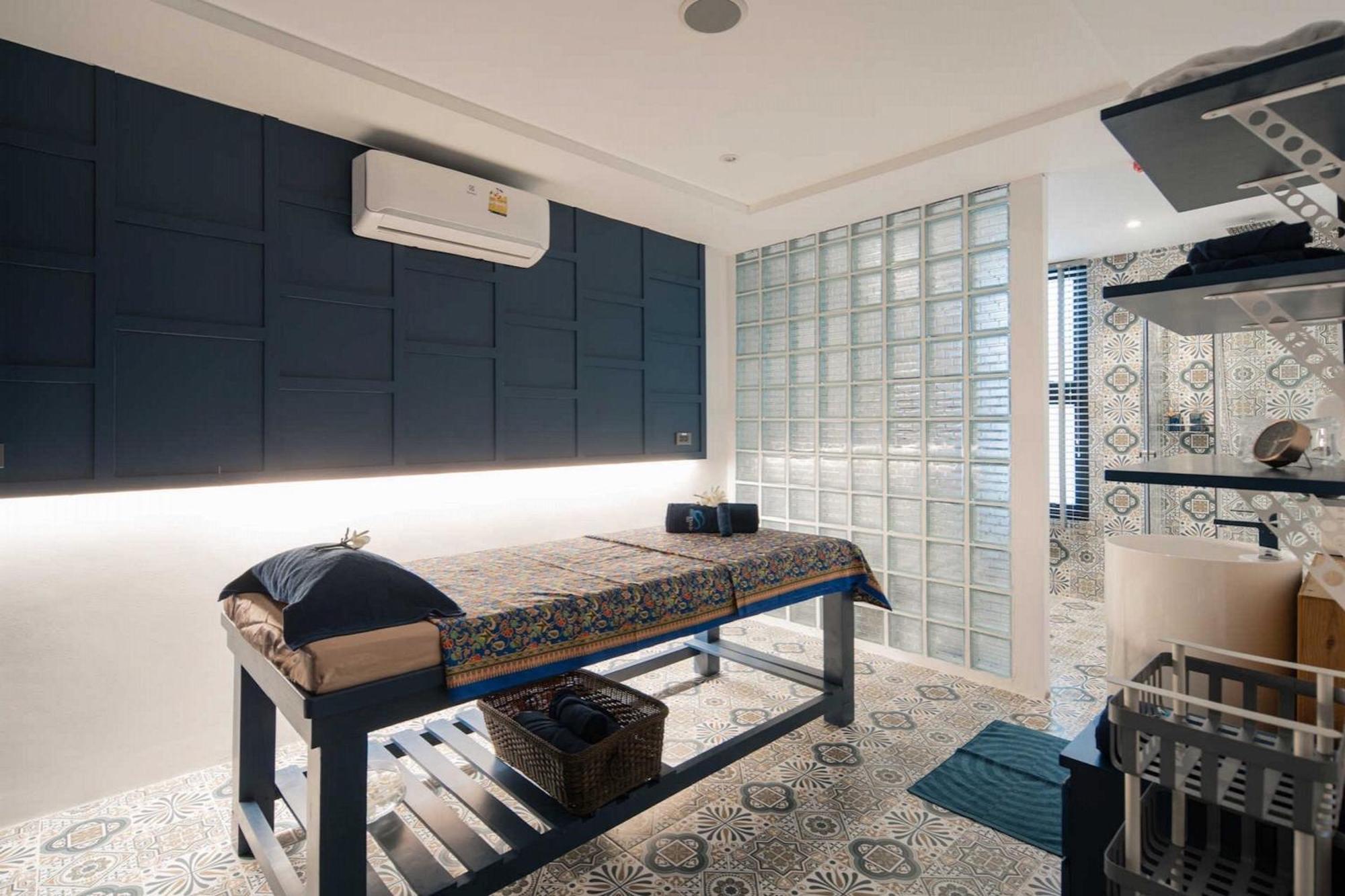 Scenic Hill View 1br P609 In Citygate, Great Facilities, Close To And Fantasea Kamala Beach