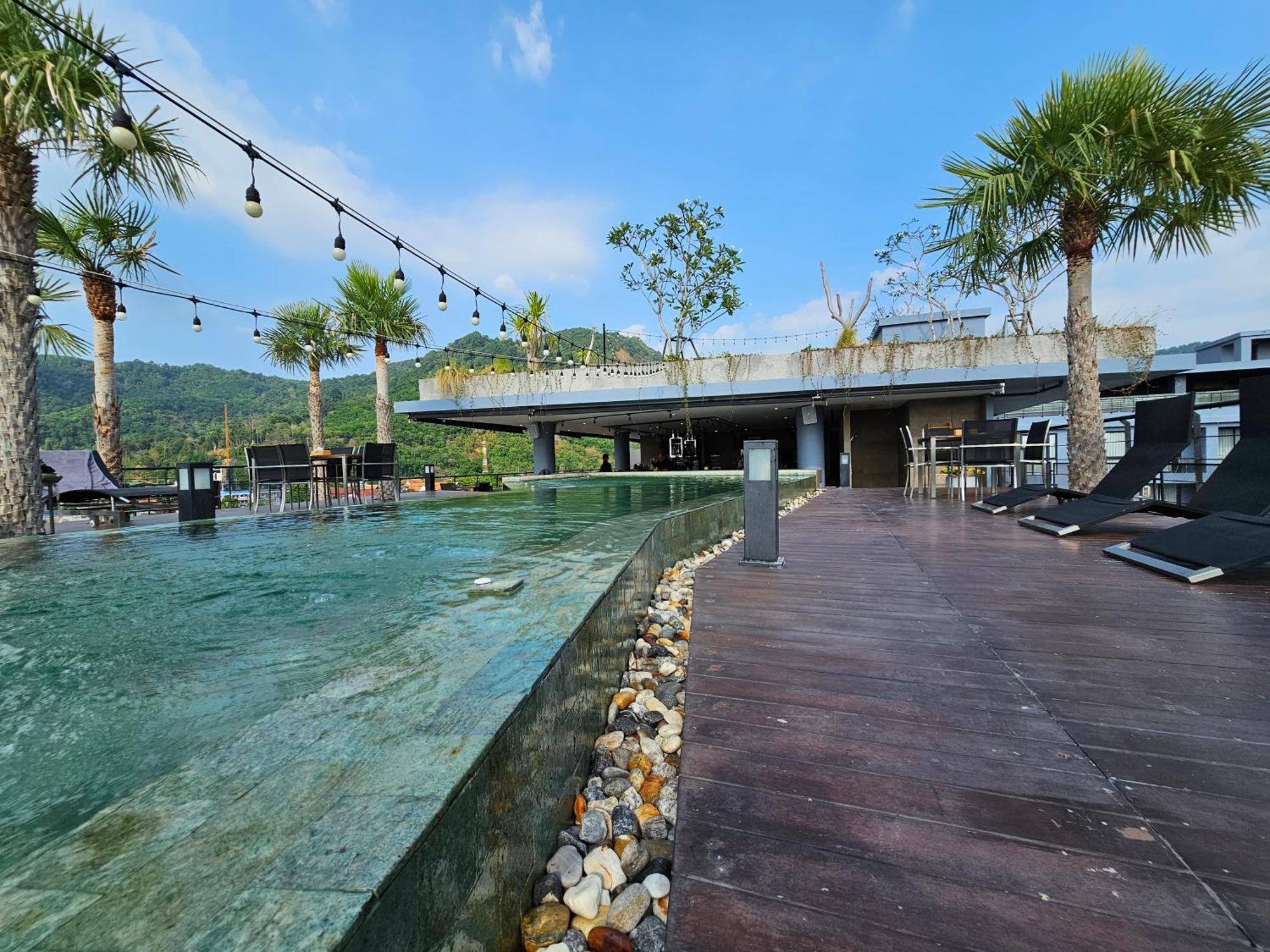 Apartment 1bdr 2 Pools On The Roof 500m To 3 Bars *
