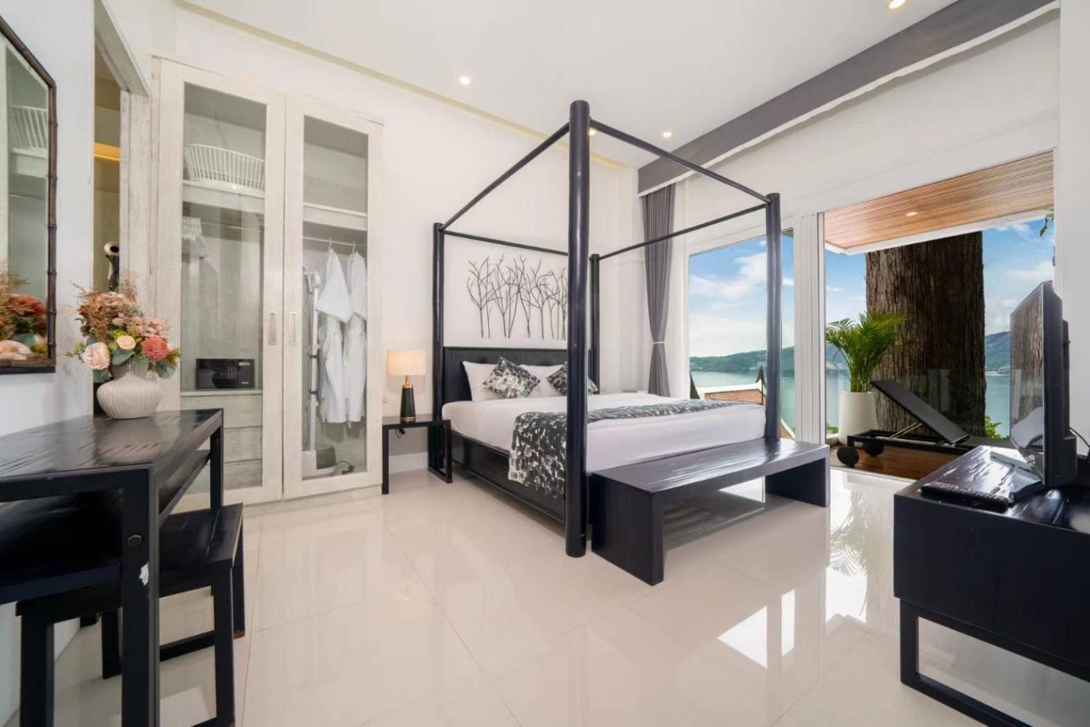Win House Patong