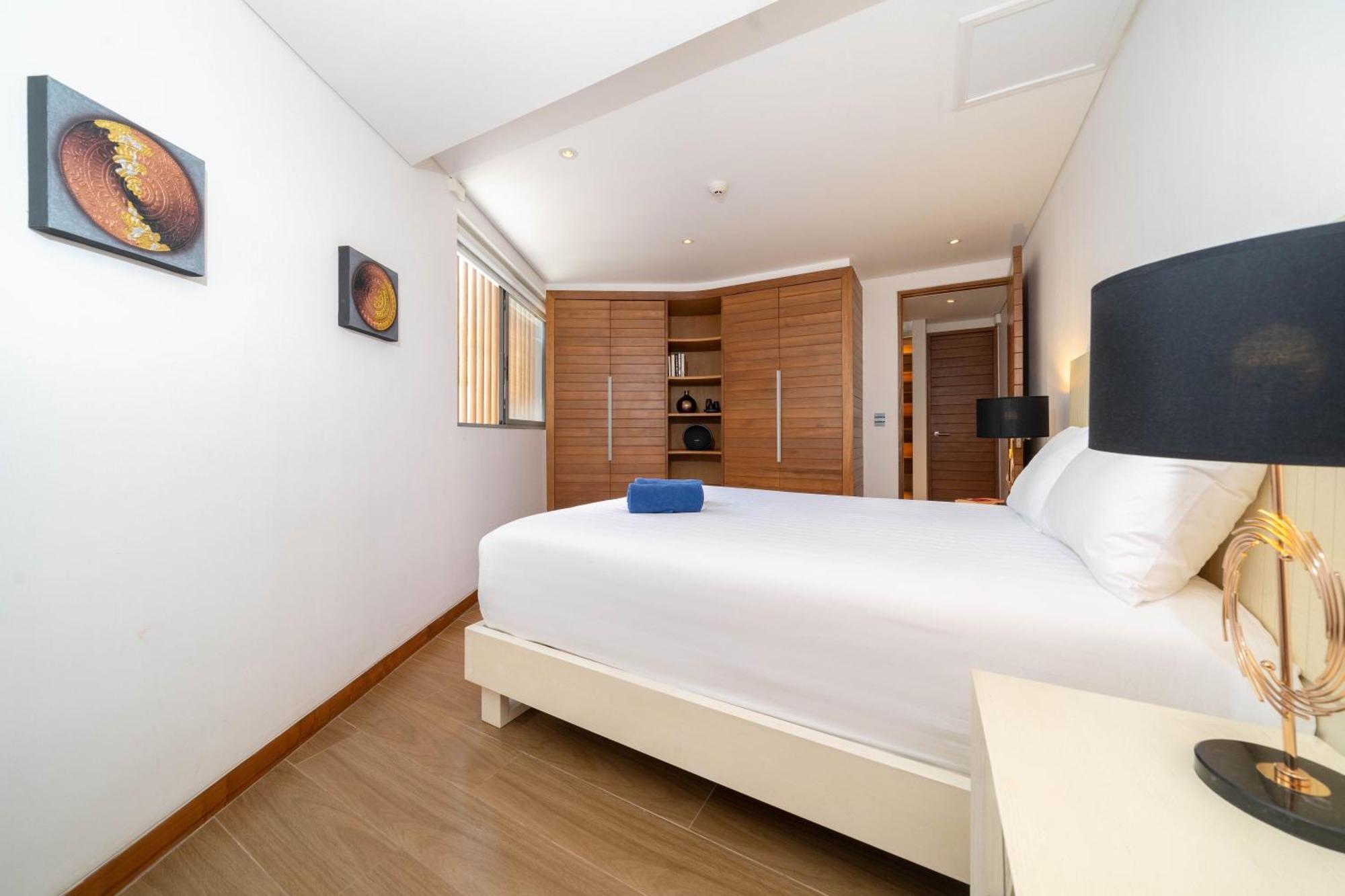 Luxury Ocean View 2br 82 In Bluepoint Residence, Near And Paradise * Patong