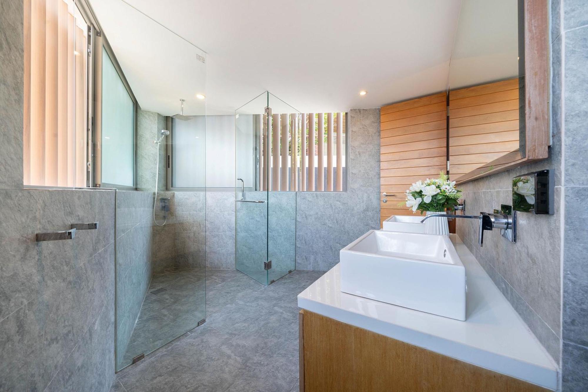 Luxury Ocean View 2br 82 In Bluepoint Residence, Near And Paradise Apartment *