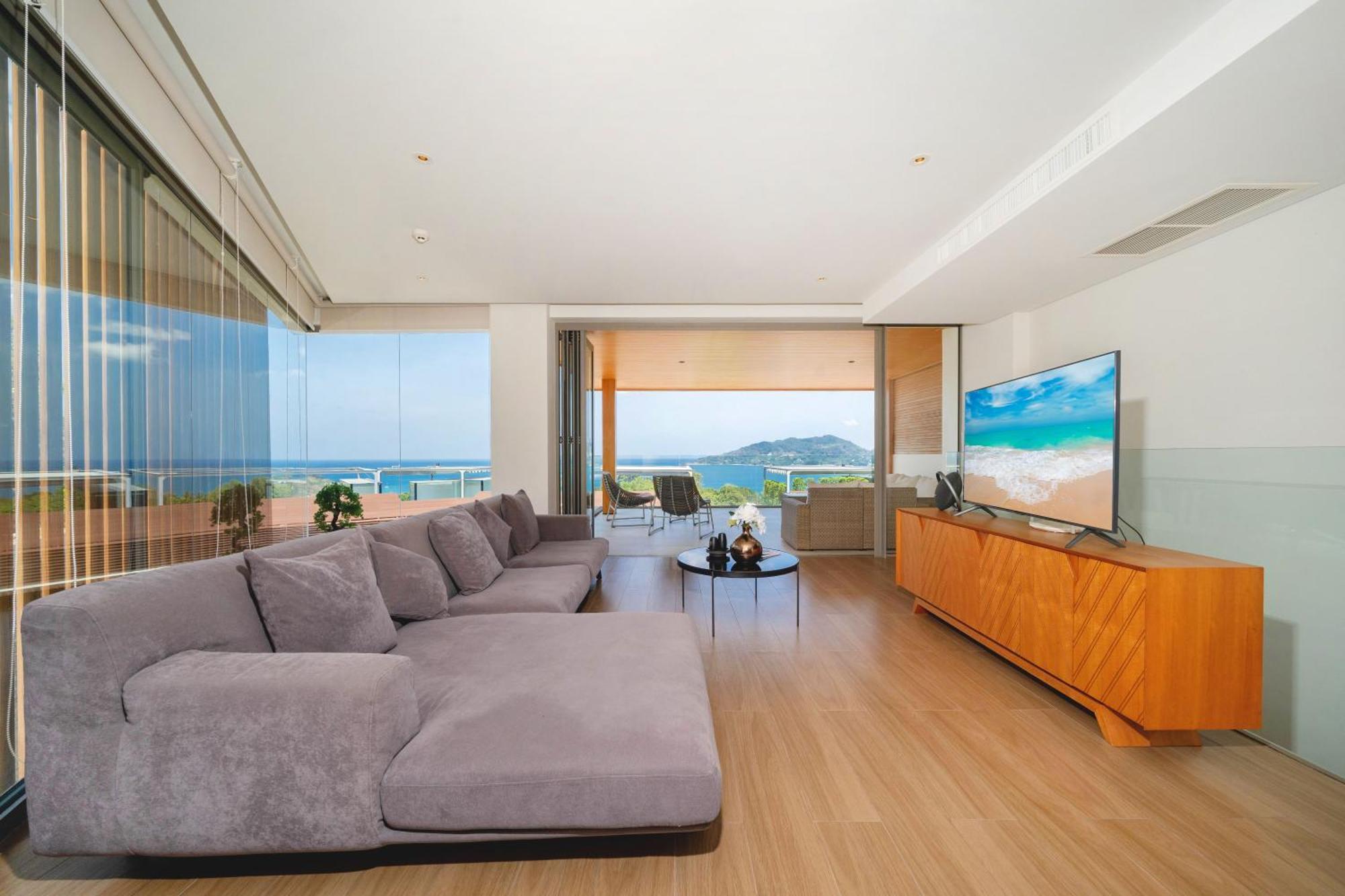 Luxury Ocean View 2br 82 In Bluepoint Residence, Near And Paradise Apartment *