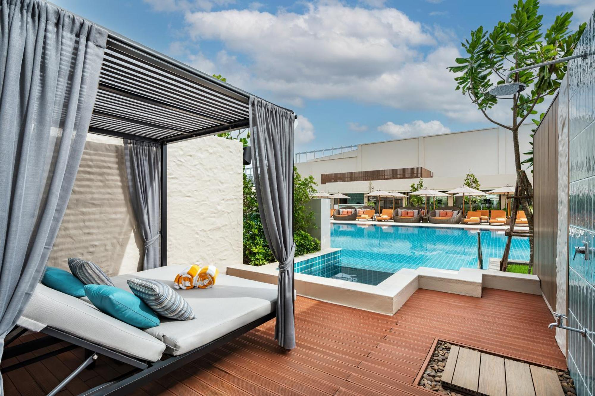 M Social Phuket
