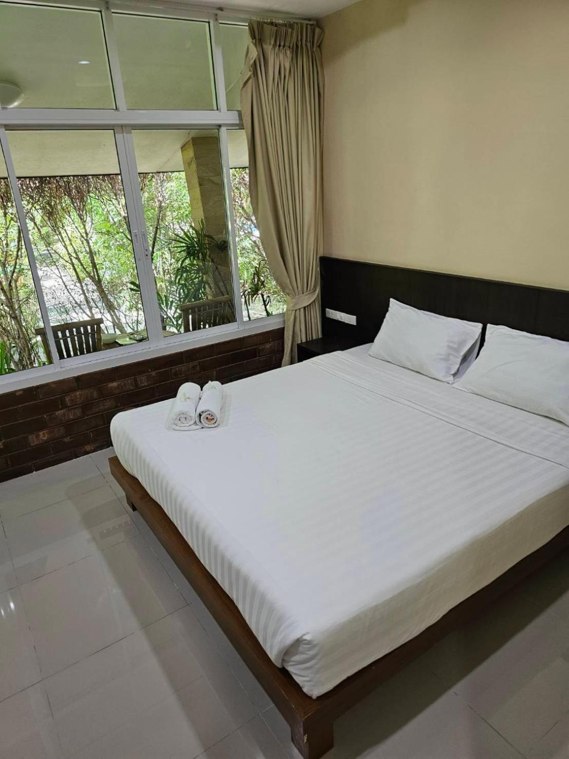 Samran Resort
