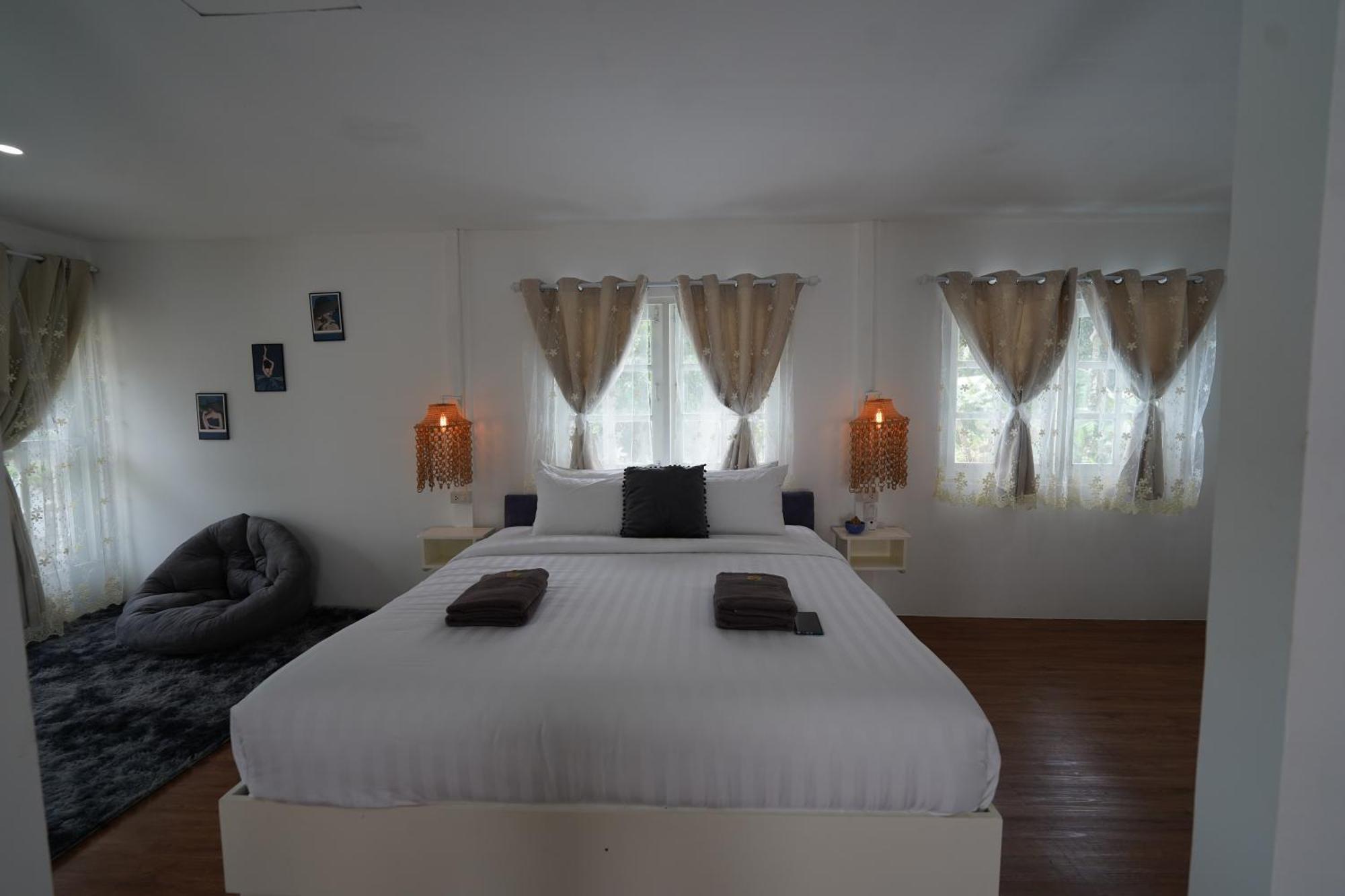 Holiday home Tropical Oasis Aoyon House