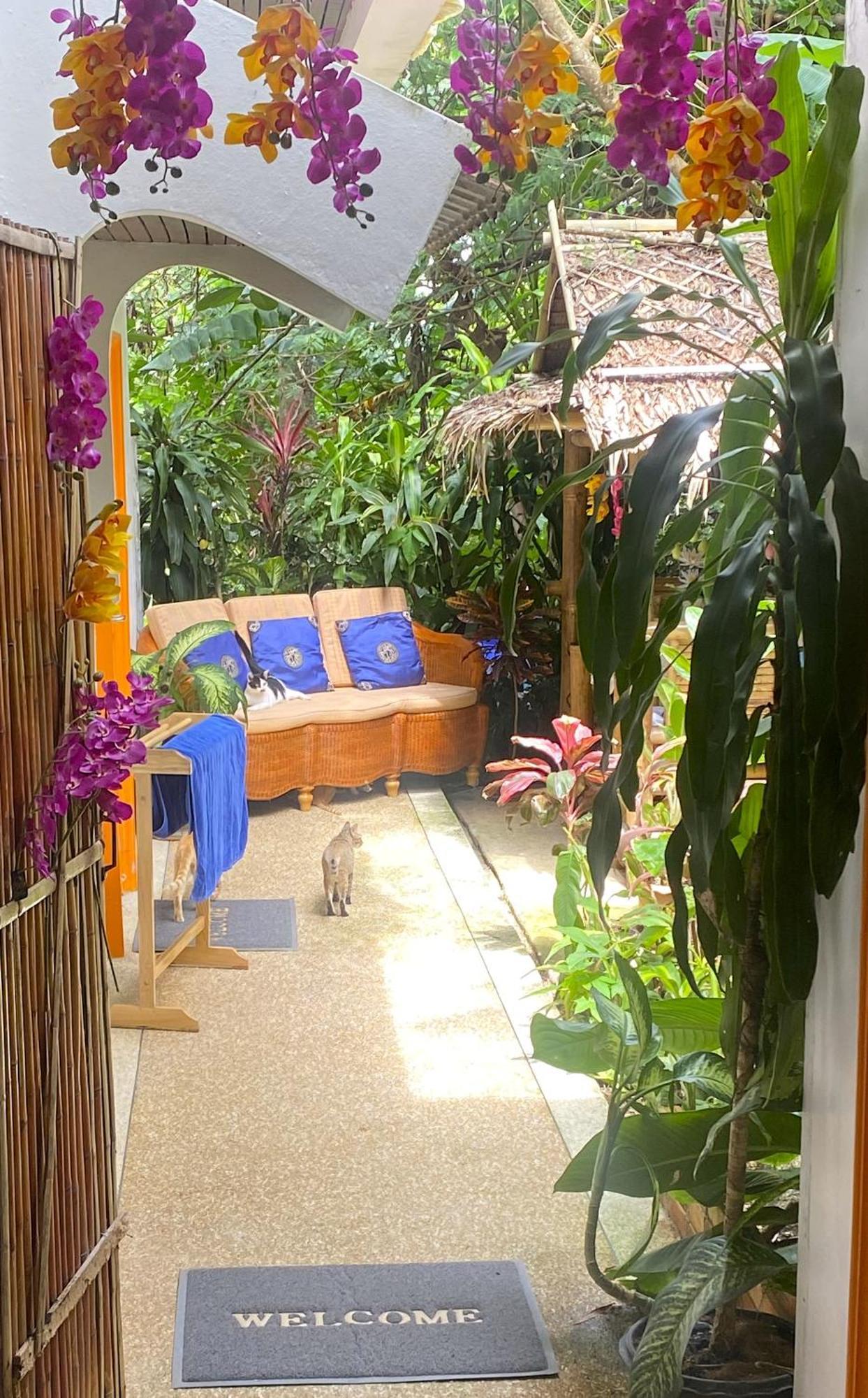 Oasis 3, 4, Or 5 Bedroom Villa