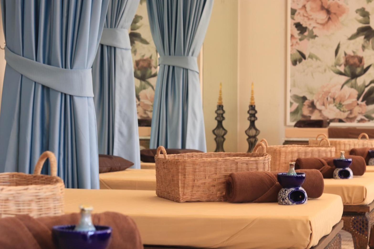 Hotel Panphuree - Sha Extra