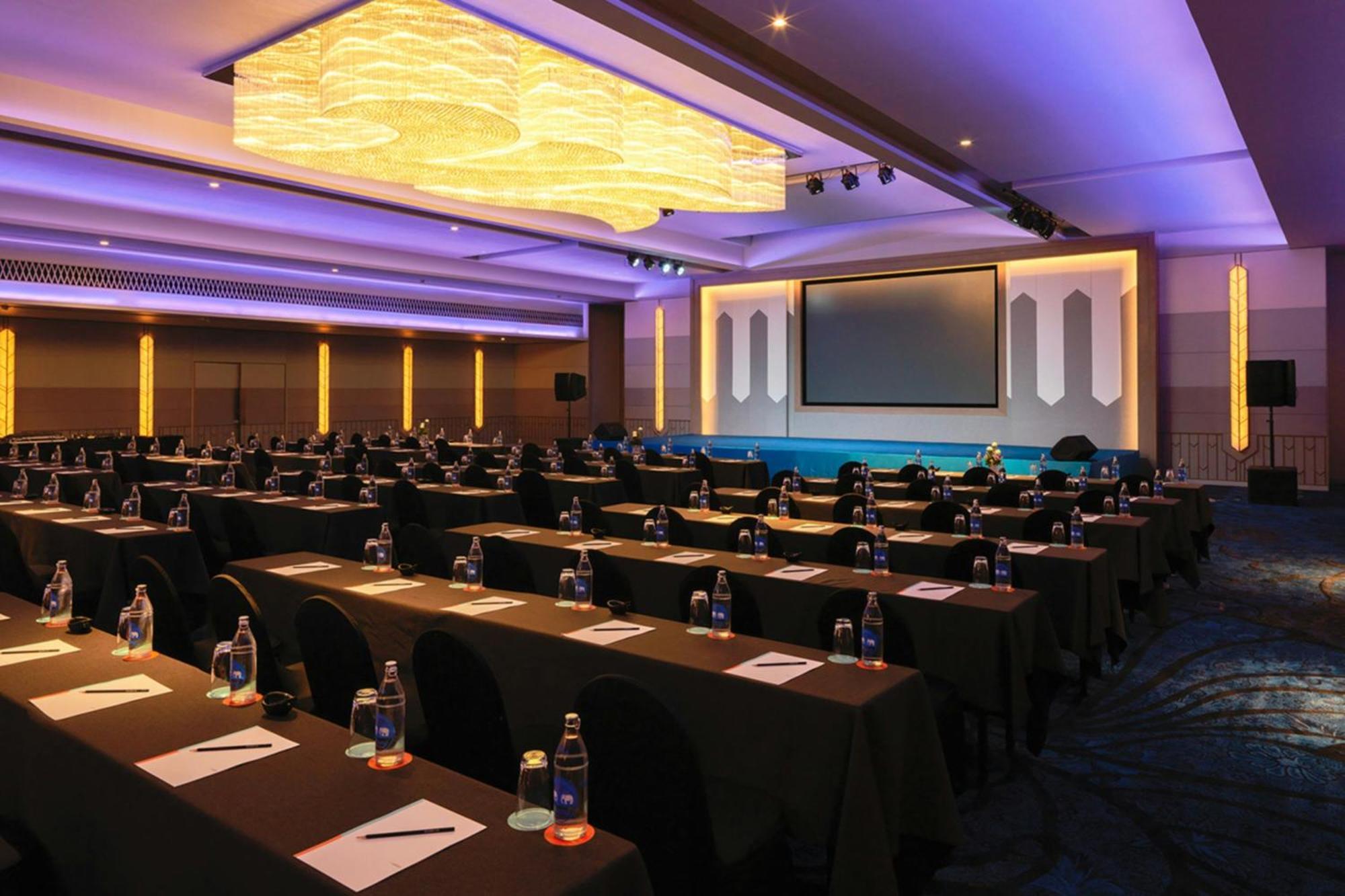 Le Meridien Phuket Resort
