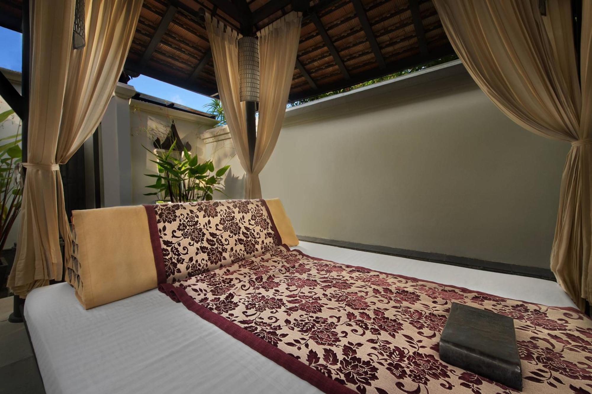 Hotel Marriott's Phuket Club 5*