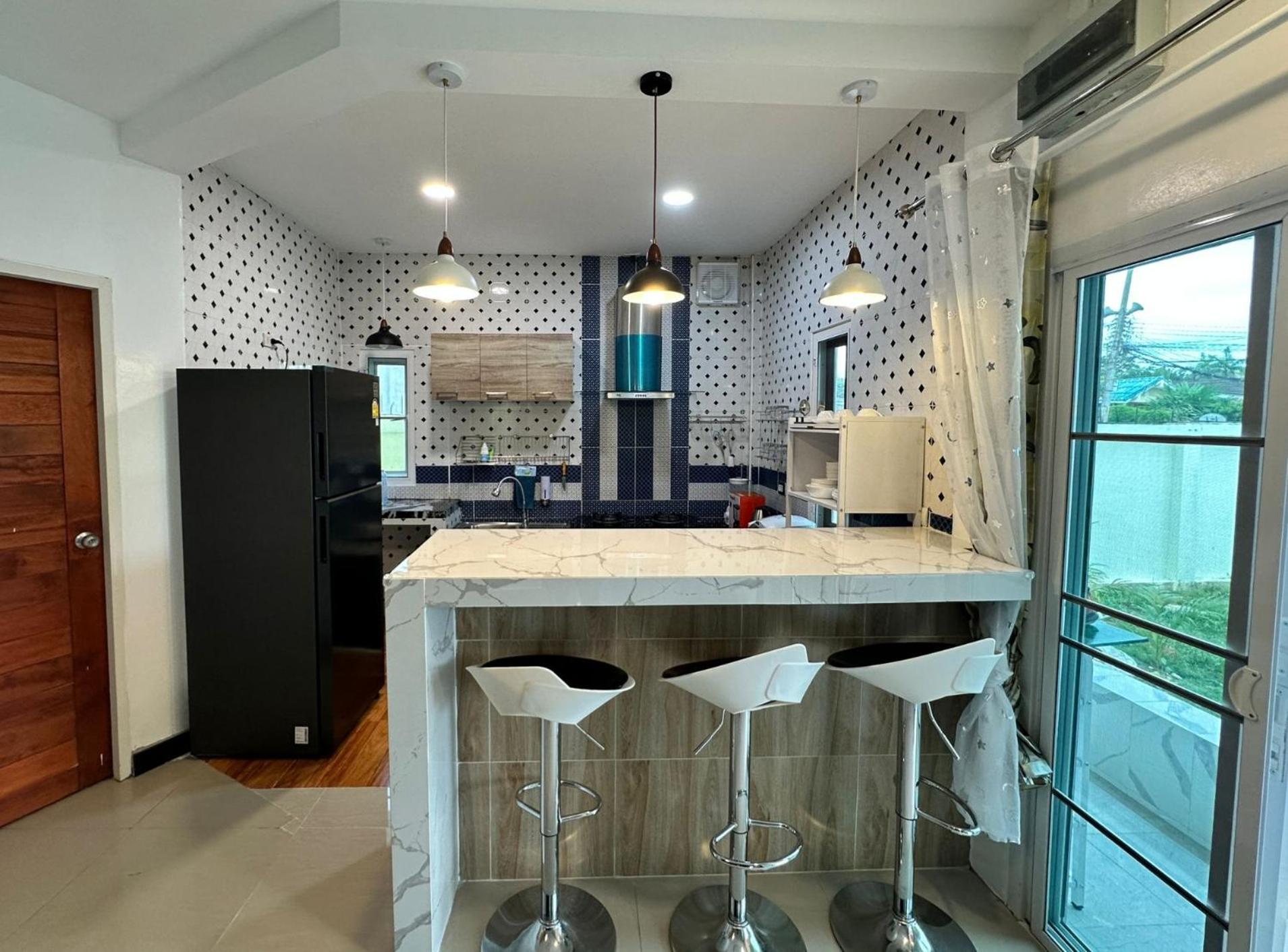 3br Near Laguna Villa *