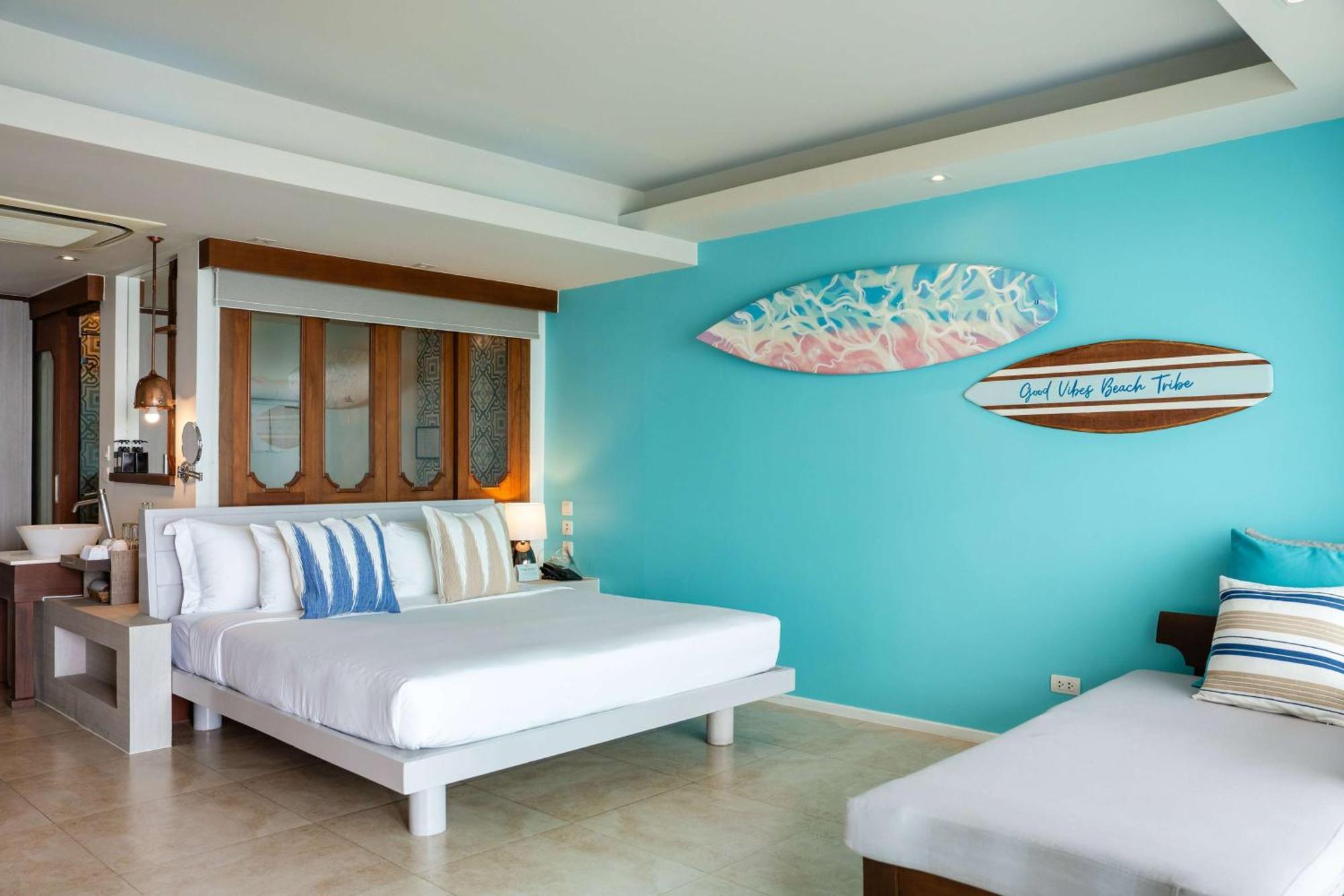 Resort Zenmaya Oceanfront Phuket, Trademark Collection By Wyndham