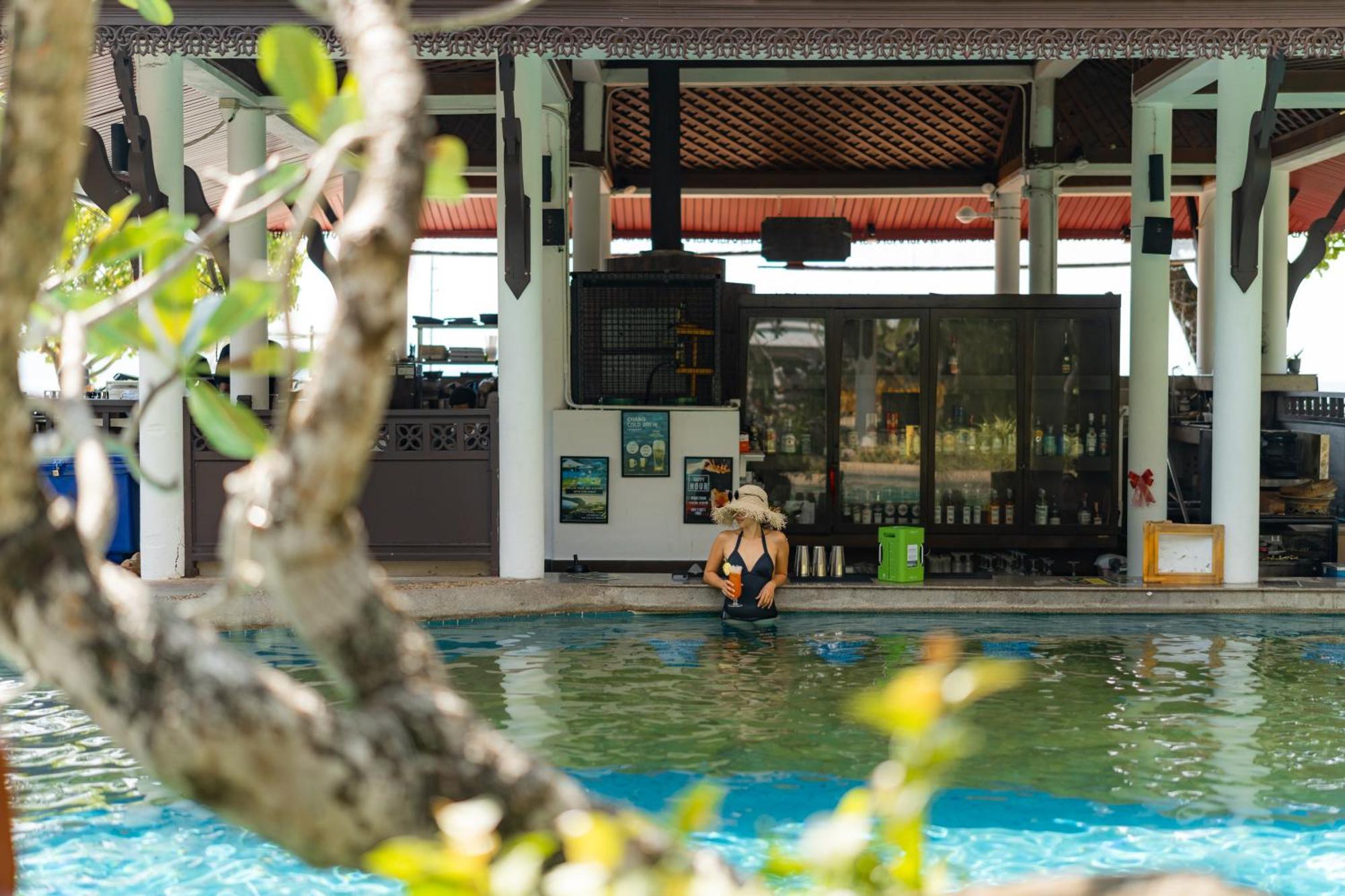 Resort Thavorn Village & Phuket Praia de Kamala