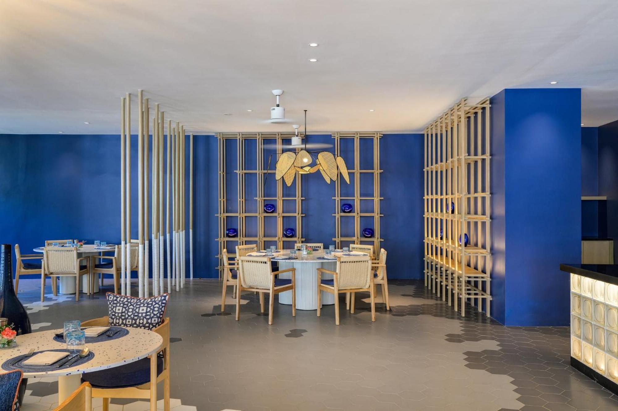 Hotel Centara Phuket - Sha Extra 4*