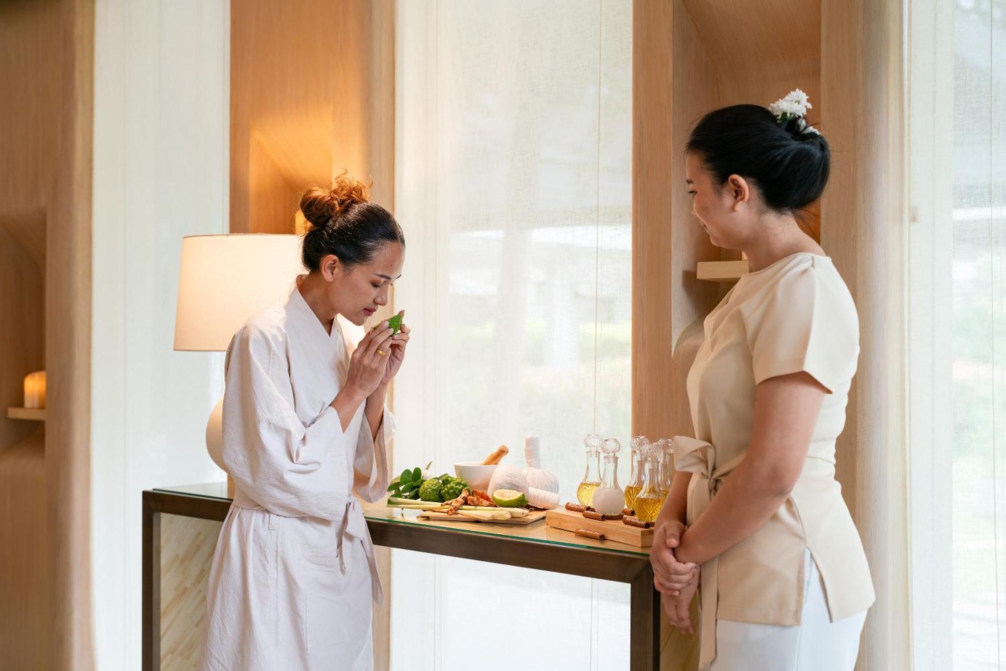 Saii Laguna Phuket Resort