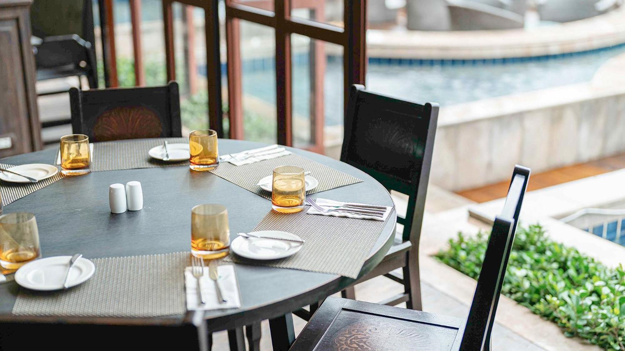 Resort Phuket Graceland And