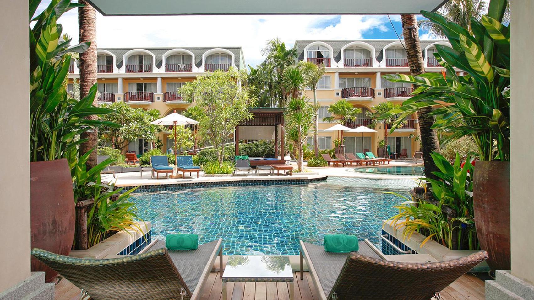 Phuket Graceland And Resort 5*