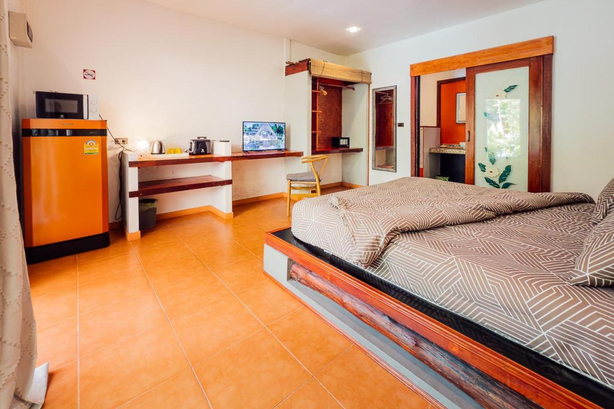 Passion Bed & Breakfast Nai Harn