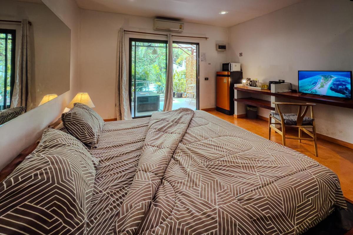Passion Bed & Breakfast Nai Harn