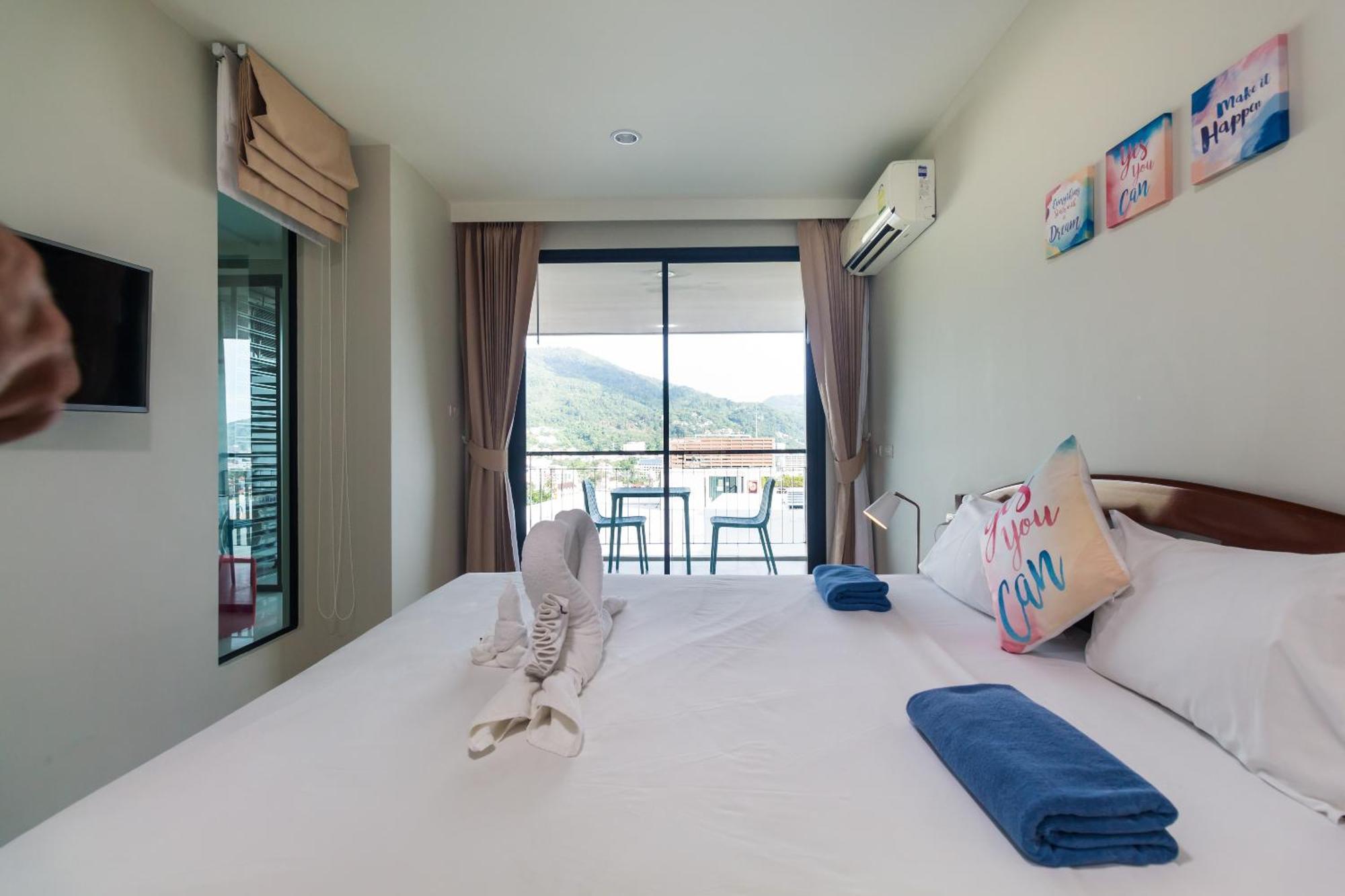 At The Bliss By Lofty Apartment