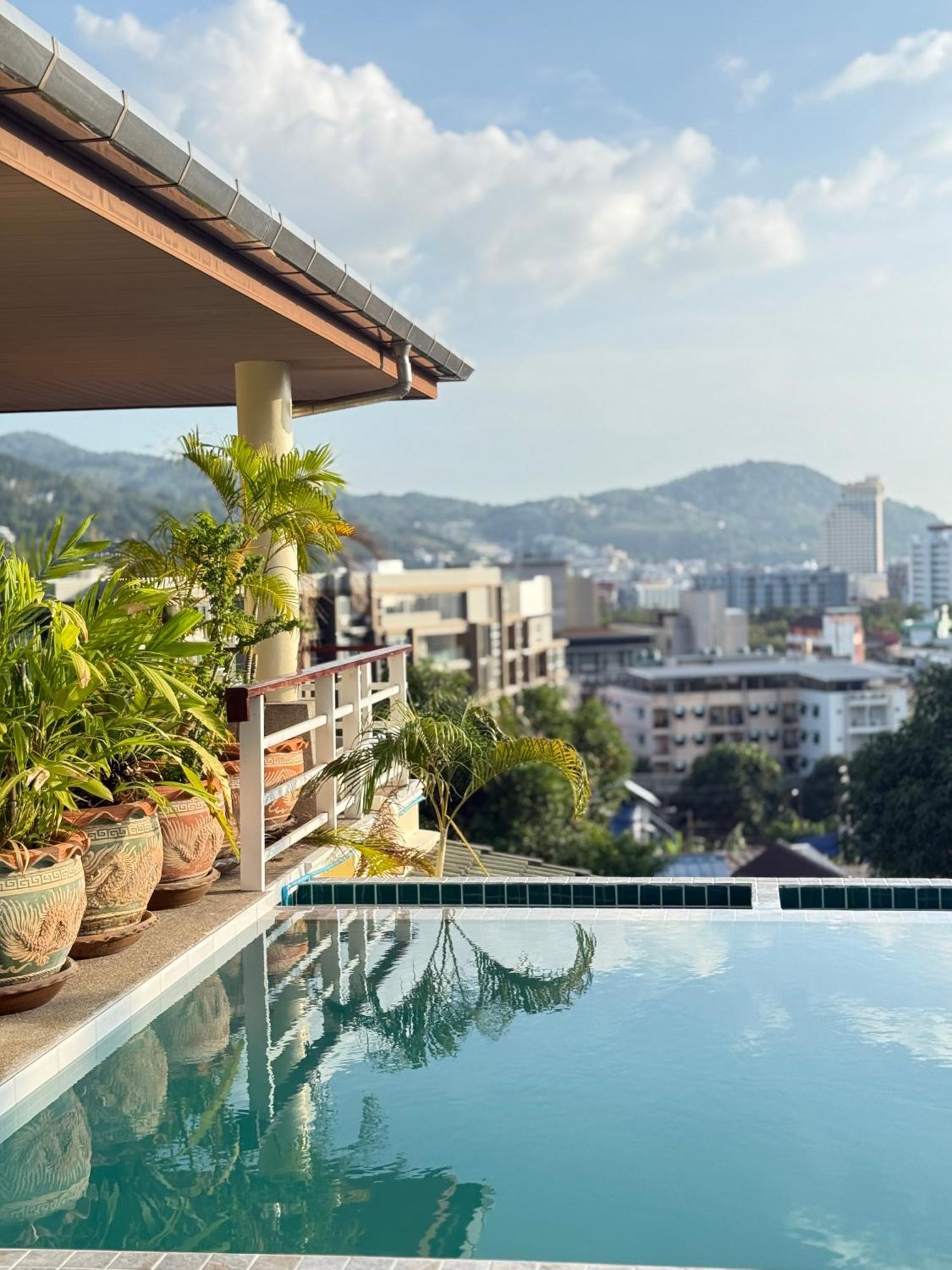 Over The Moon * Patong