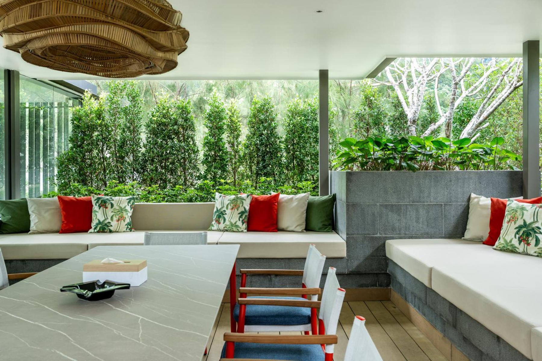 Luxury Five-star Penthouse 407sqm Beachfront And Private Pool Apartment *