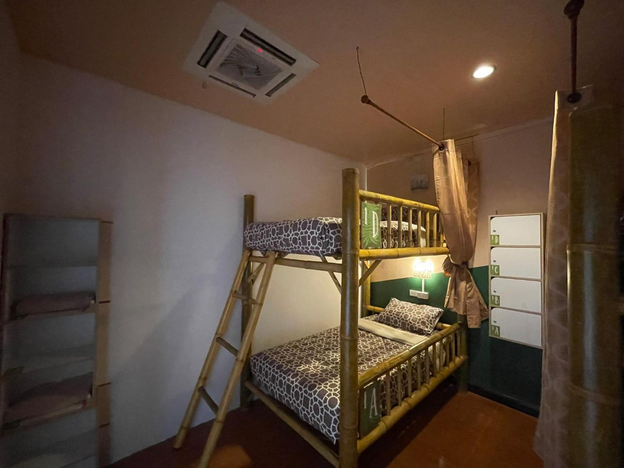 Bed & Breakfast Passion Nai Harn