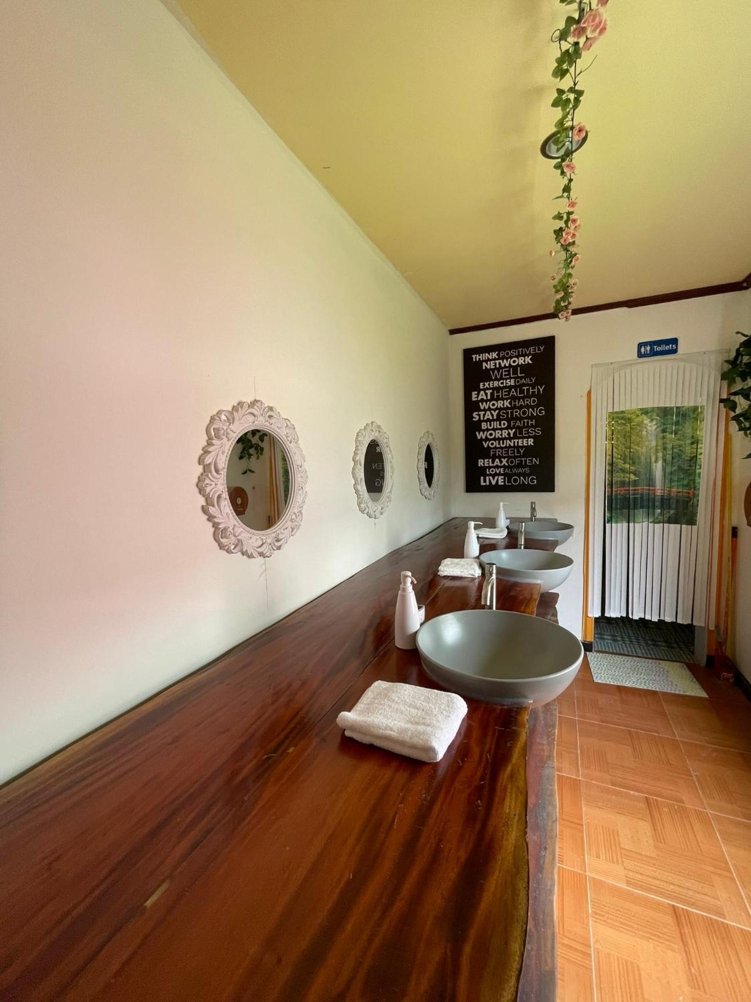 Bed & Breakfast Passion Nai Harn