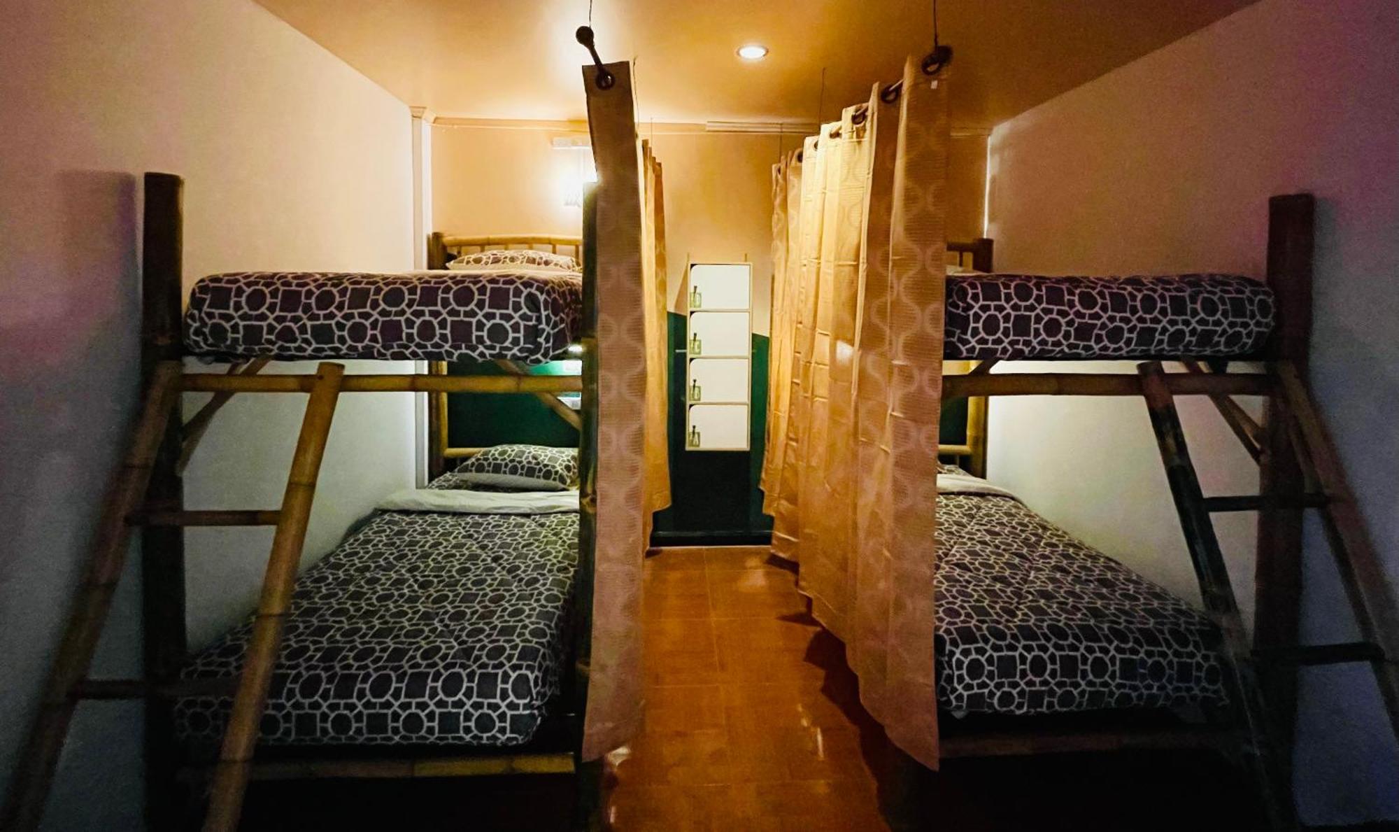 Bed & Breakfast Passion Nai Harn