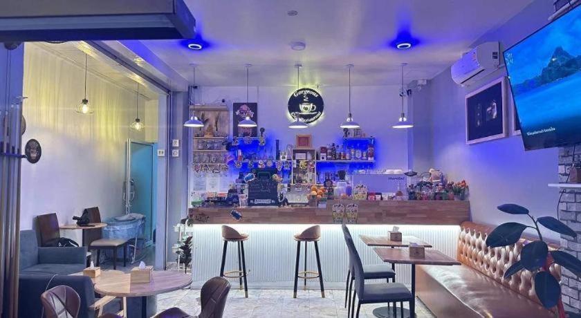 Gorgeous Boutique 3*