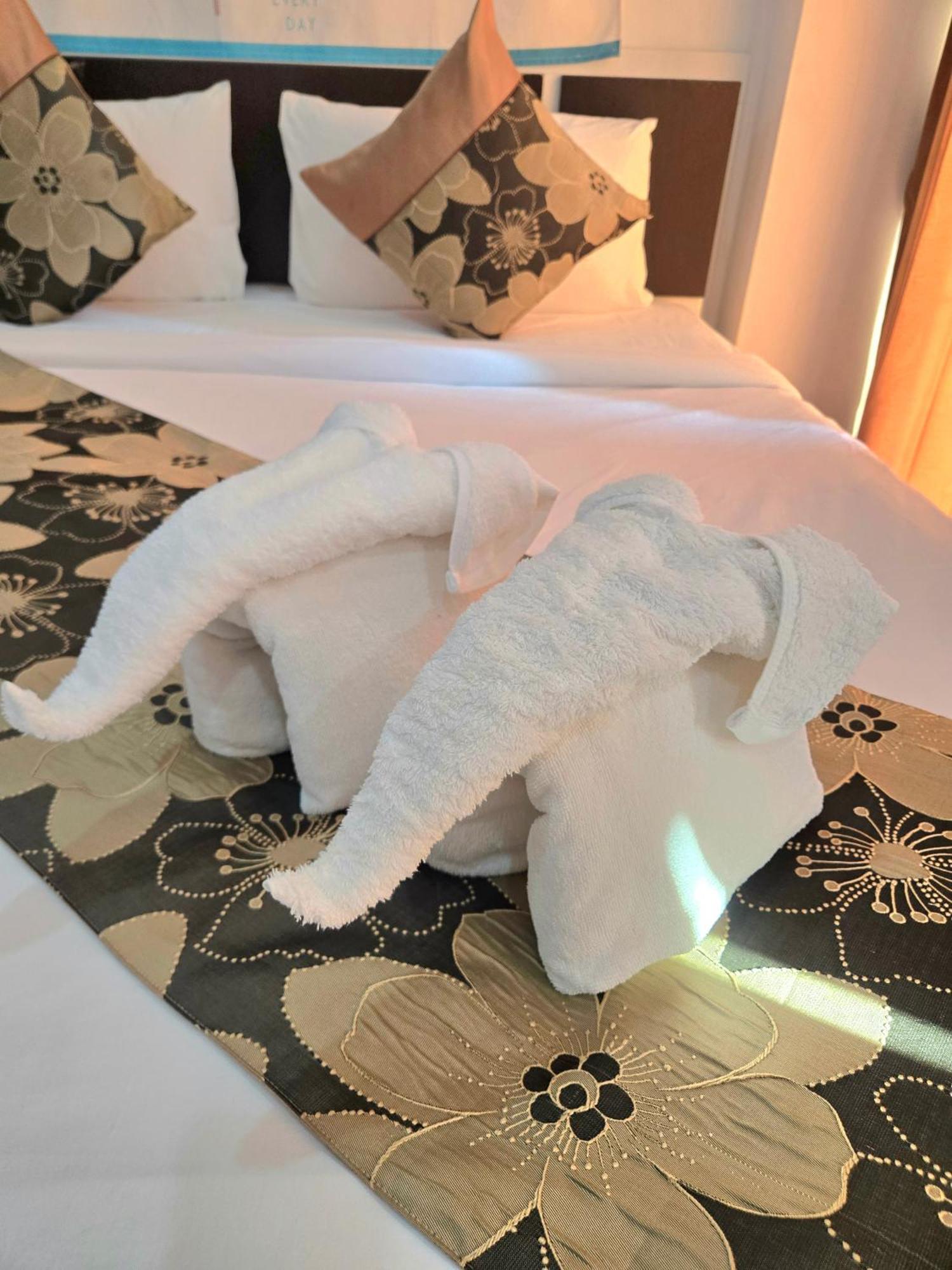 Hotel Happy 99 3*