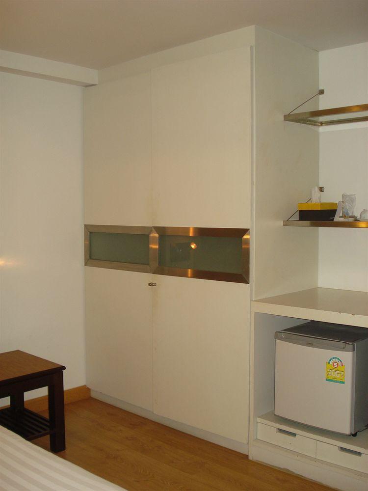 3rd Street Cafe& Apartment