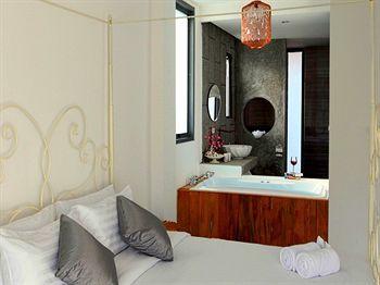 Surintra Boutique 3* Surin Beach (Phuket)