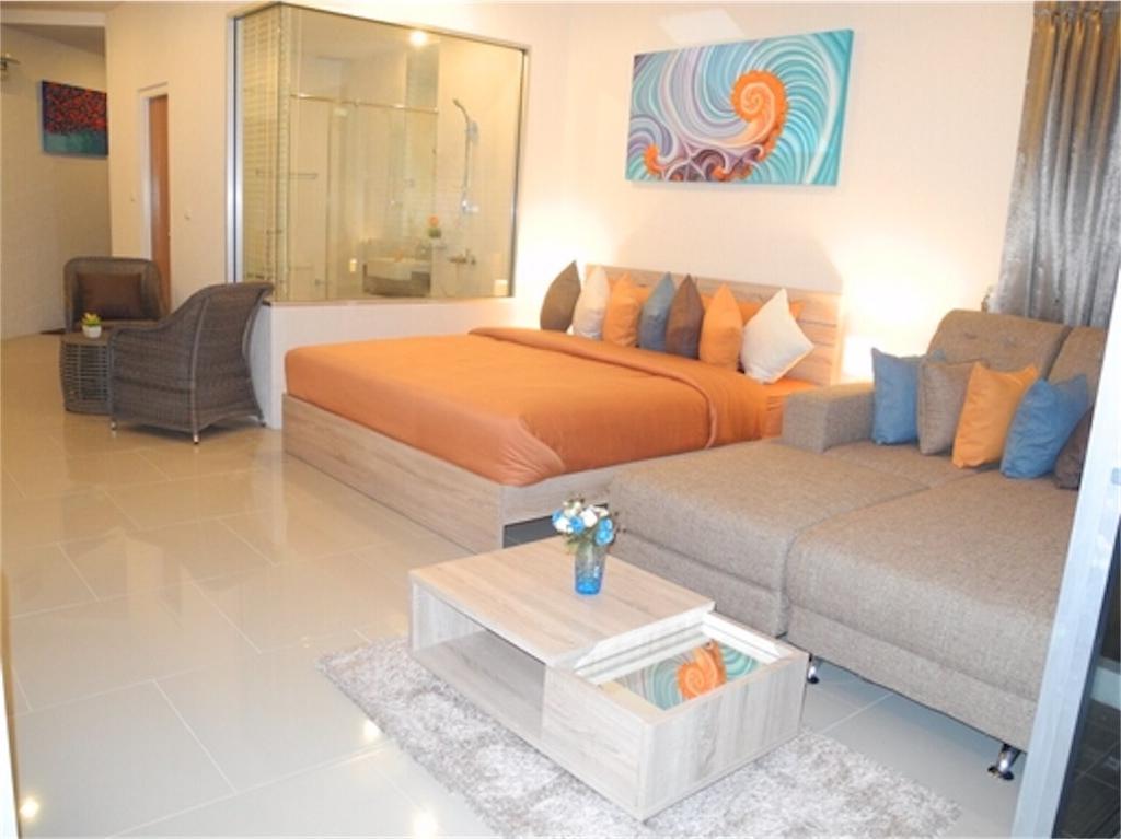 Apartment Chic Close To *