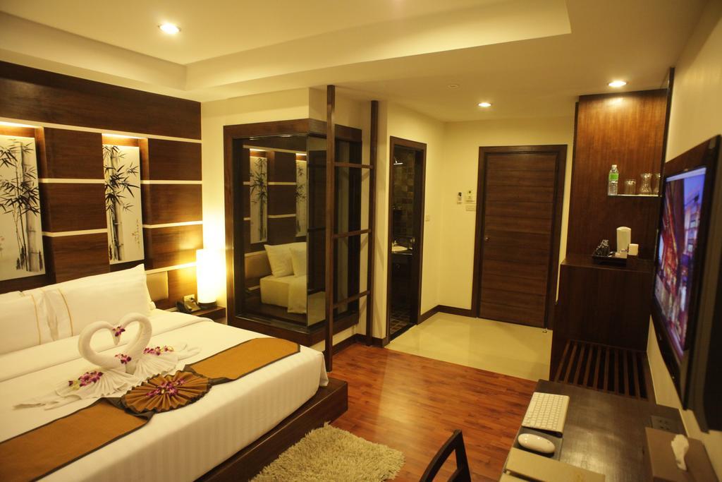 Bamboo House Phuket Hotel
