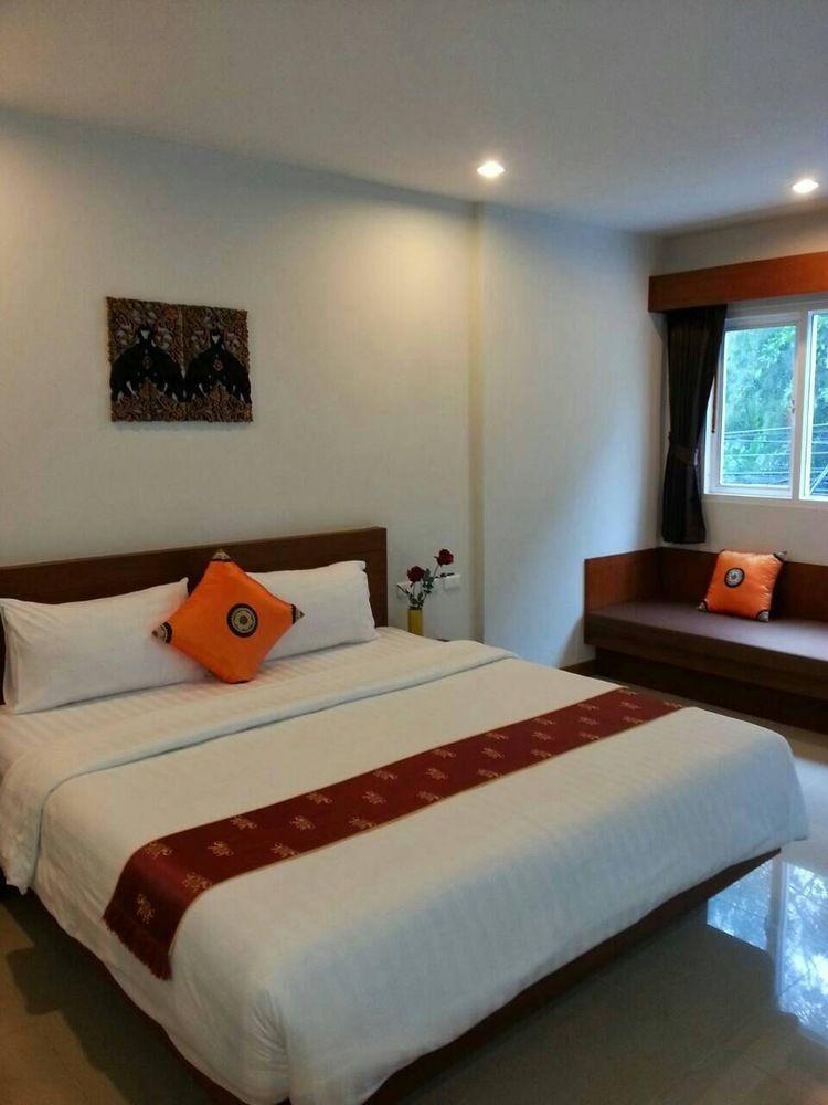 Chollada Hotel
