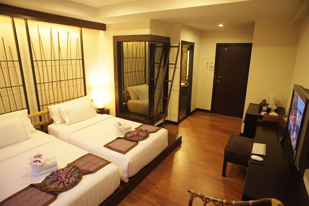 Bamboo House Phuket Hotel Karon