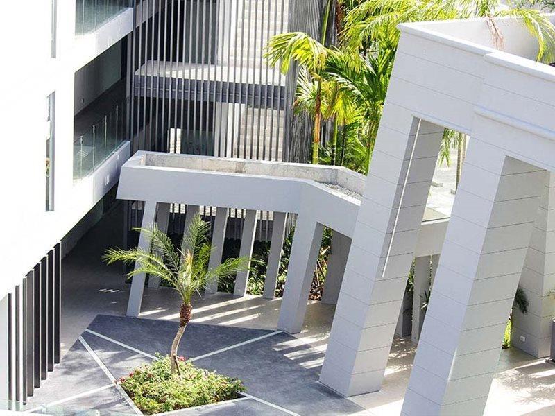 Aparthotel Absolute Twin Sands & - Sha Extra Phuket