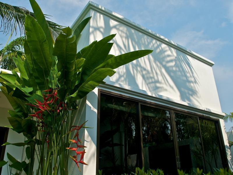 Villa Coconut Grove Boutique