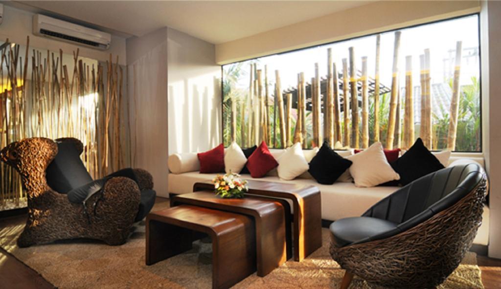 Bamboo House Phuket Hotel 3*