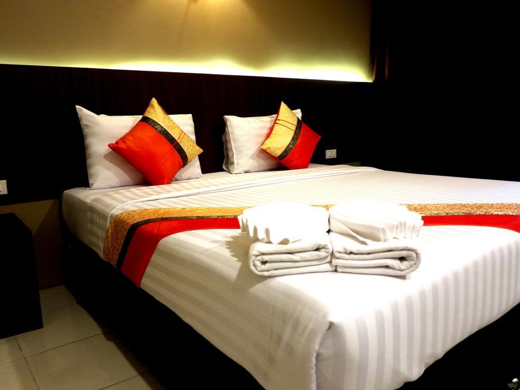 Baan Kata Maytha 3*