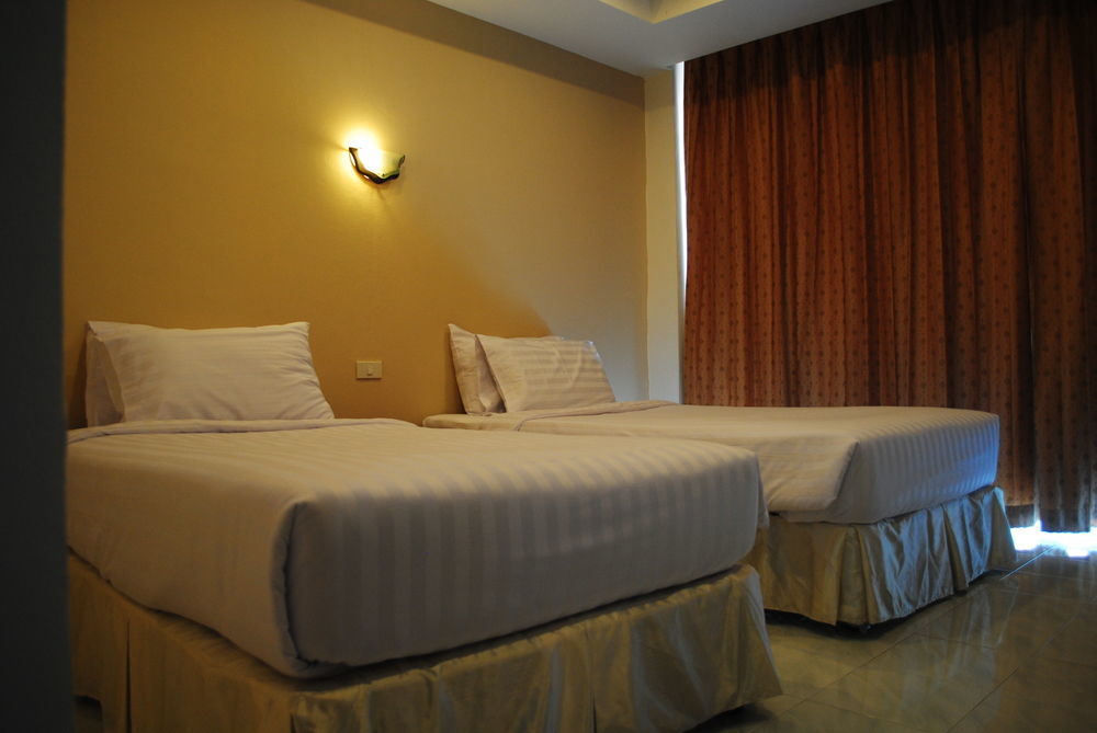 Hotel Baan Kata Maytha