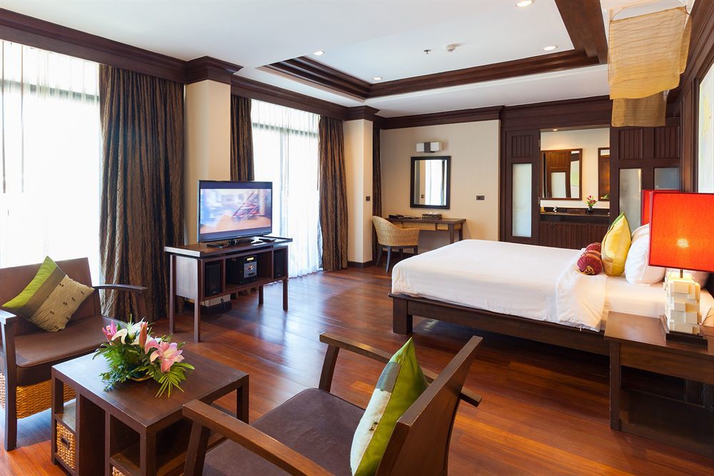 Alpina Nalina & Resort Phuket