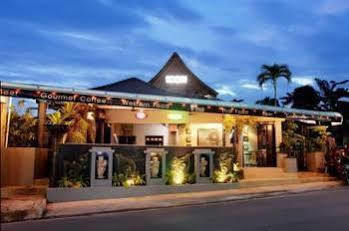 Naiya Buree Boutique 4*
