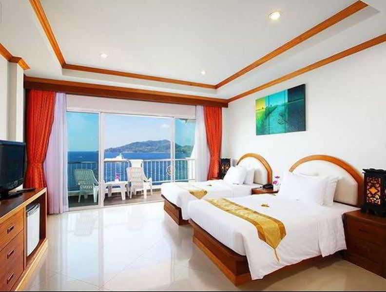 Blue Club & Hotel
