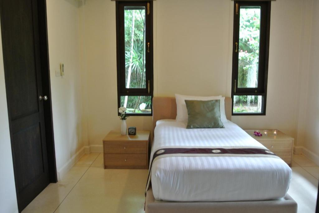 Ratchamaka Villa Rawai